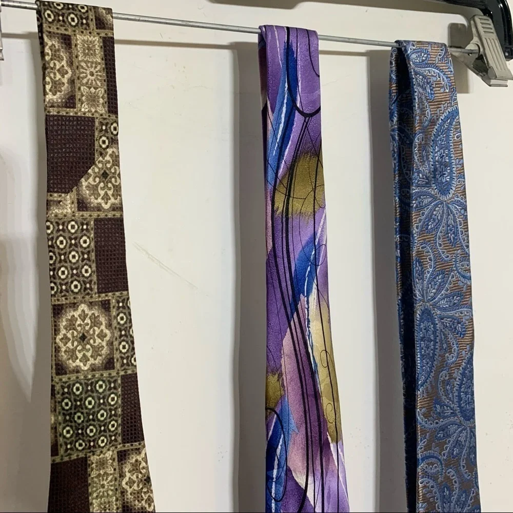 Vintage bundle of three men’s silk neckties print mixed lot ties professional
